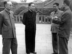 “兩彈一星”的總指揮、“大管家”、中央專委會主任周恩來為“東方紅一號”的研制、發射而嘔心瀝血